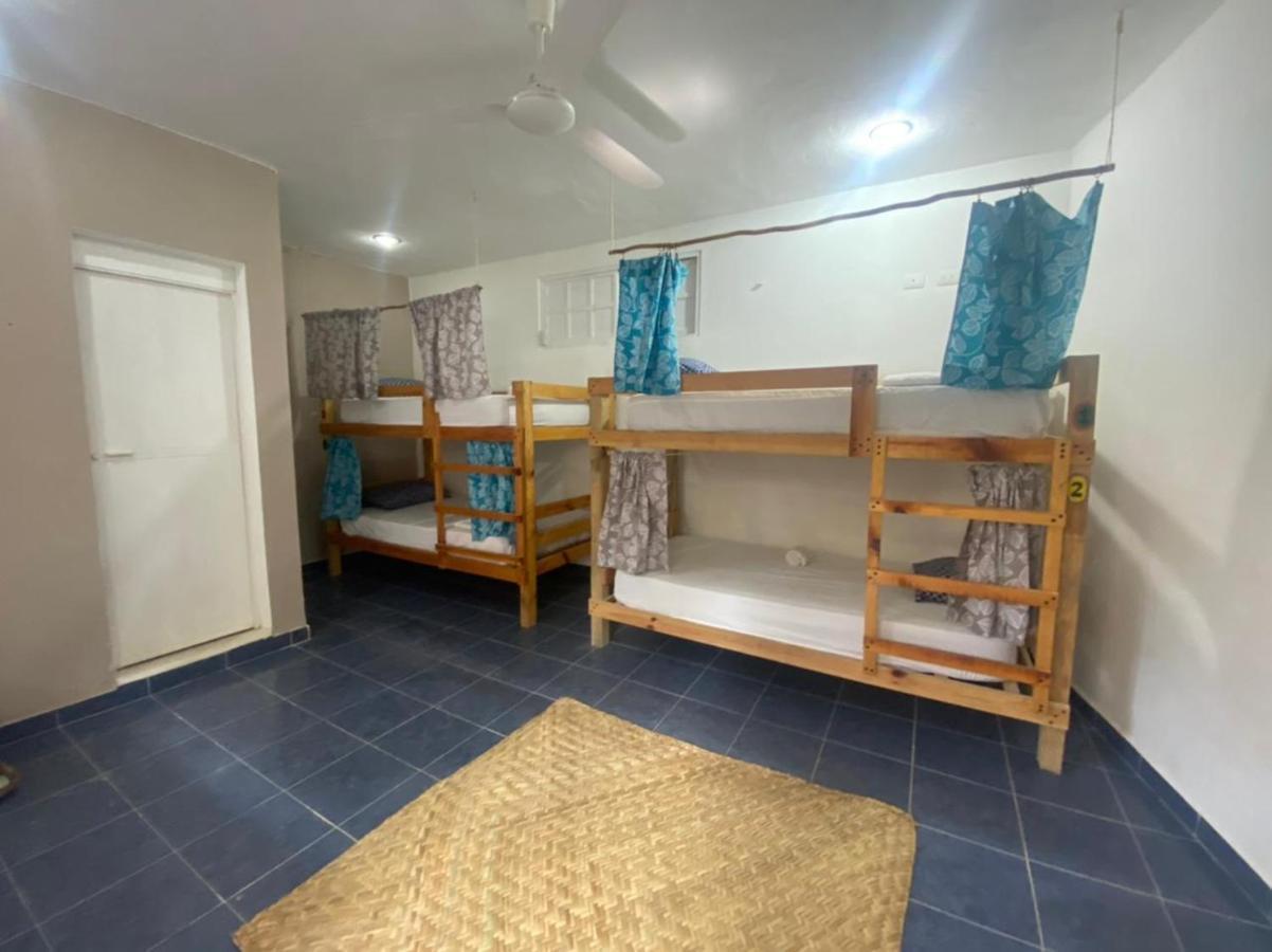Barco Verde Hostel Isla Holbox Exterior photo