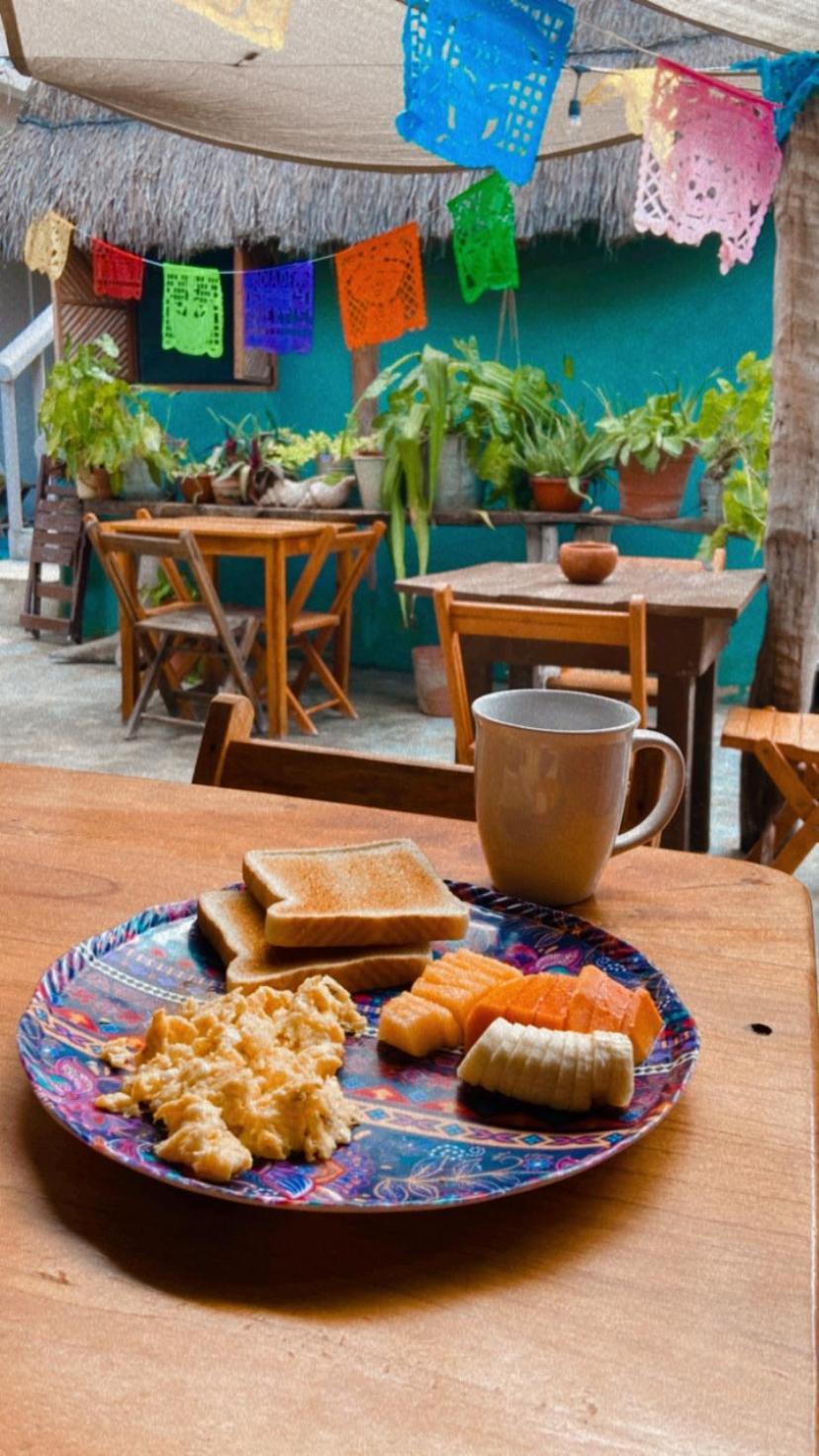 Barco Verde Hostel Isla Holbox Exterior photo