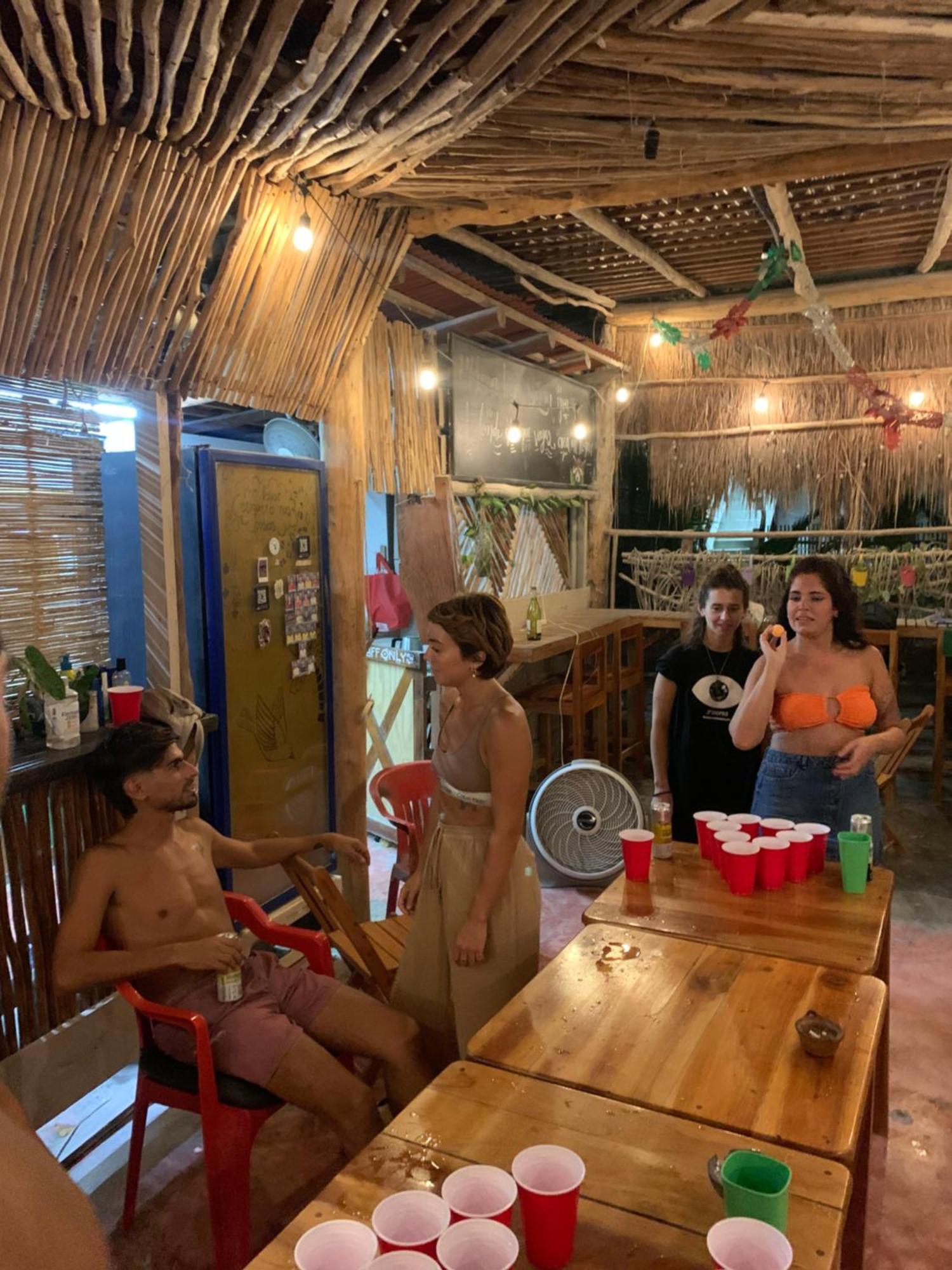 Barco Verde Hostel Isla Holbox Exterior photo